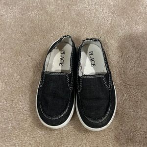 Children’s place slip on shoe